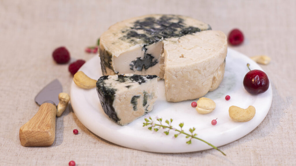 Black Pearl Grana Cheese – Viveg